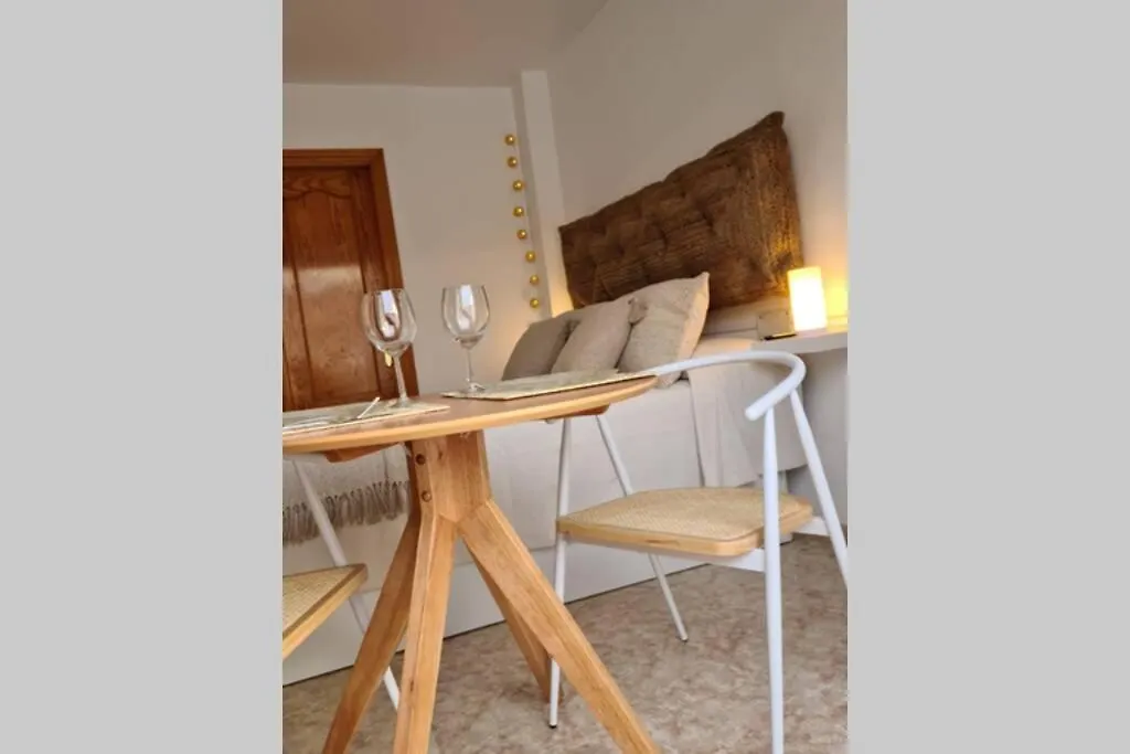 Calmahouse Carihuela Apartment Torremolinos 0*,